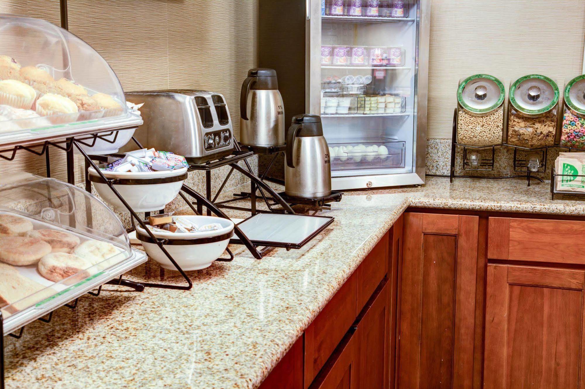 Quality Inn Флоренс Экстерьер фото